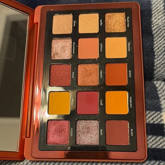 Natasha Denona Sunrise Palette - Picture 1 of 5